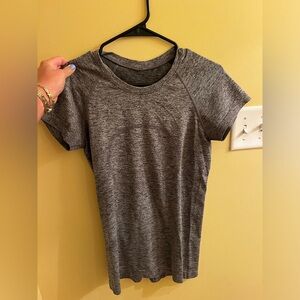 Lululemon Swiftly Tech